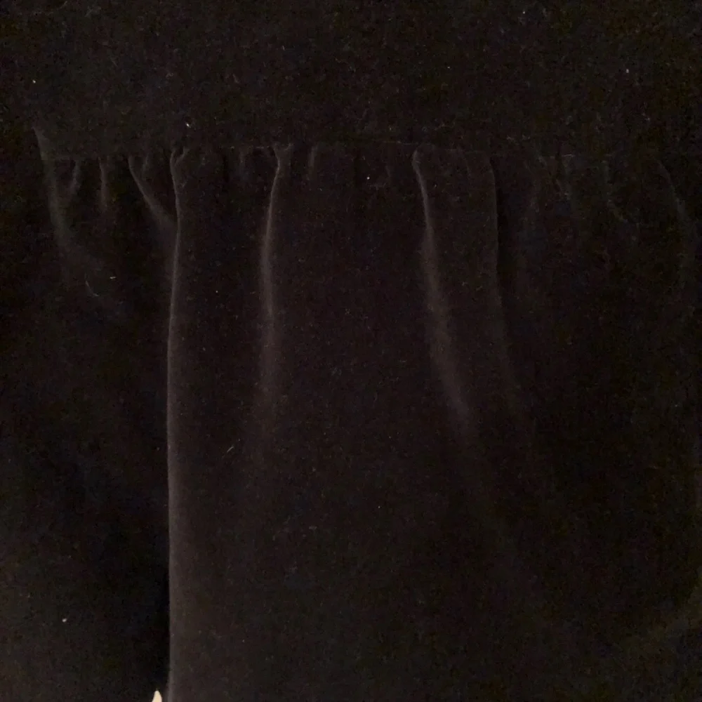 *SOLD* Tommy Hilfiger Black Velvet Blazer Jacket - Picture 6 of 8